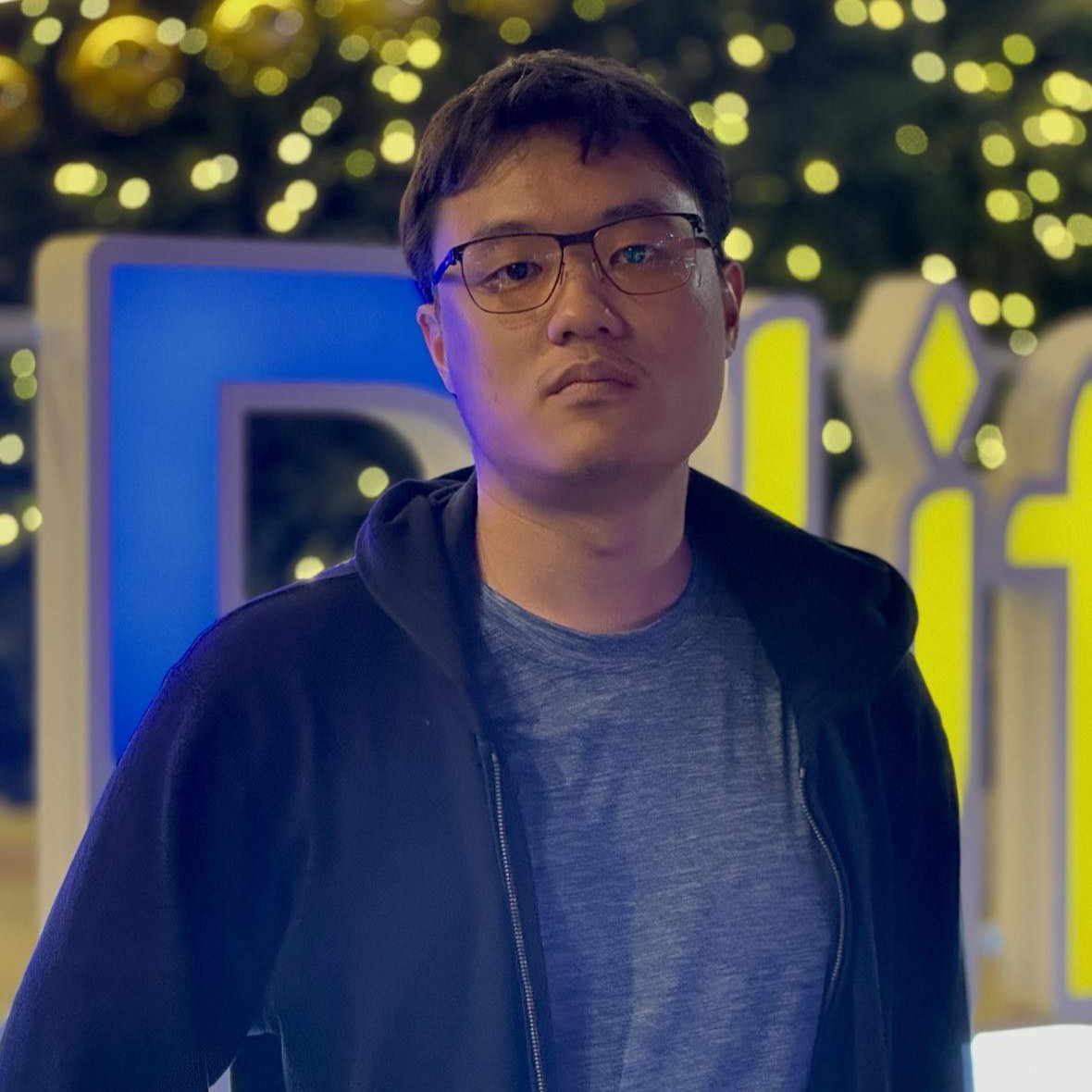 นาย ศิริฤกษ์ อินตาคำ